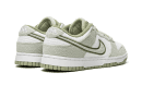 Dunk Low SE in pile verde