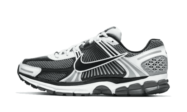 Zoom Vomero 5 SE Gris Oscuro Negro Blanco