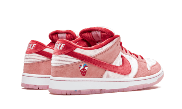 SB Dunk Low StrangeLove - Image 3