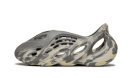 Yeezy Foam RNNR MXT Moon Gray