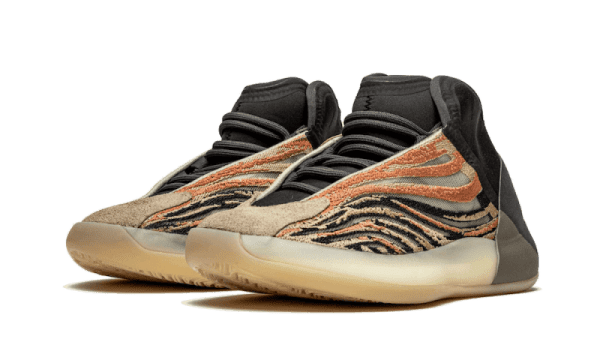 Yeezy QNTM Flash Orange - Image 2