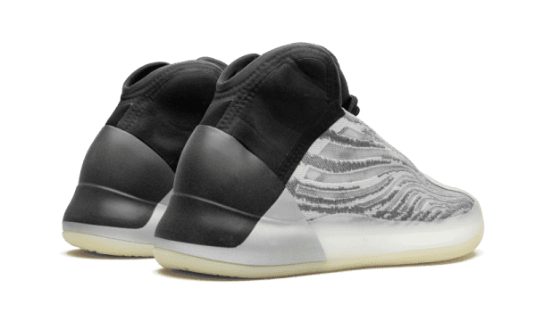 Yeezy QNTM (Lifestyle Model) - immagine 3