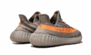 Yeezy Boost 350 V2 Beluga Riflettente