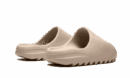 Yeezy Slide Pure (primo rilascio)