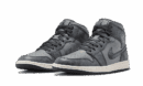 Air Jordan 1 Mid Distressed Smoke Grey (Gris fumé)