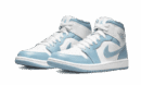 Air Jordan 1 Mid UNC (2022)