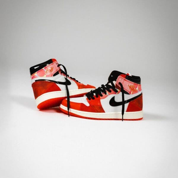 Air Jordan 1 High OG Spider-Man Across the Spider-Verse – Image 6