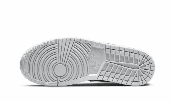 Air Jordan 1 Low Shadow Toe - Image 3