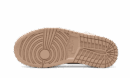 Air Jordan 1 Retro High OG Latte