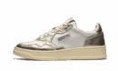 Medalist Low in pelle scamosciata oro metallizzato