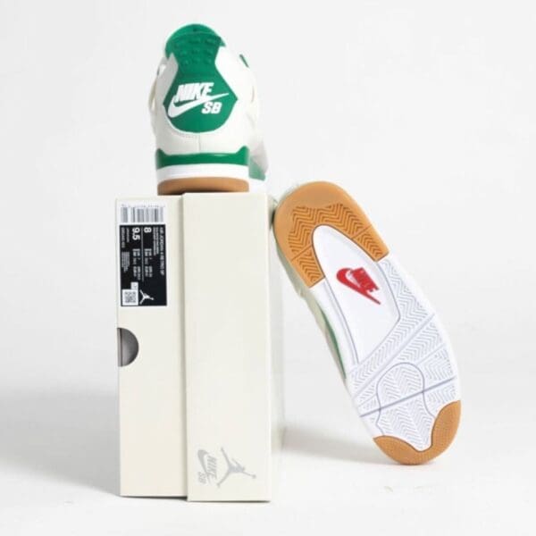 Air Jordan 4 Retro SB Pine Green – Bild 7