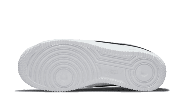 Air Force 1 Low Essential White Metallic Silver – Bild 3