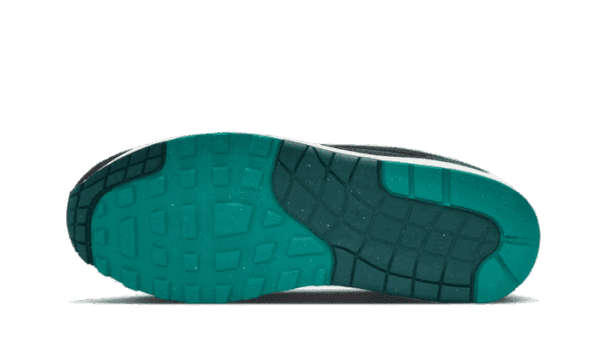 Air Max 1 Liverpool Lebron James - immagine 3