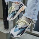Yeezy 700 Wave Runner Massiv Grau