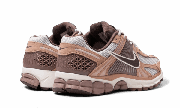 Zoom Vomero 5 Dusted Clay – Image 3
