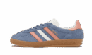 Gazelle Indoor Azul Blink Wonder Arcilla