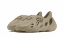 Yeezy Schiuma RNNR Sale di Pietra