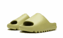 Yeezy Slide Resin (Erste Veröffentlichung)