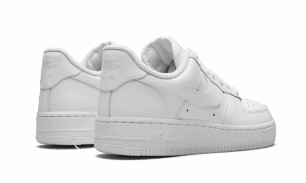 Air Force 1 Low '07 Triple White - immagine 3