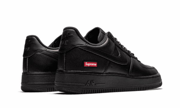 Air Force 1 Low Black Supreme - immagine 3