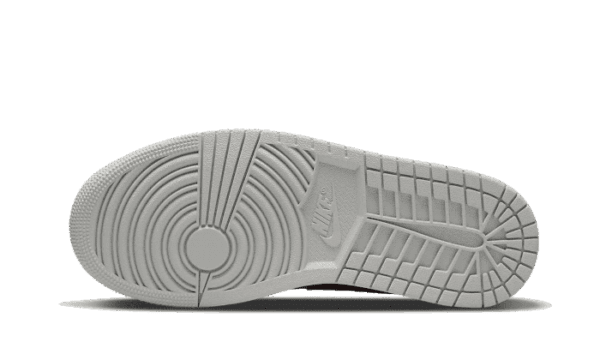 Air Jordan 1 Low Light Iron Ore – Image 3