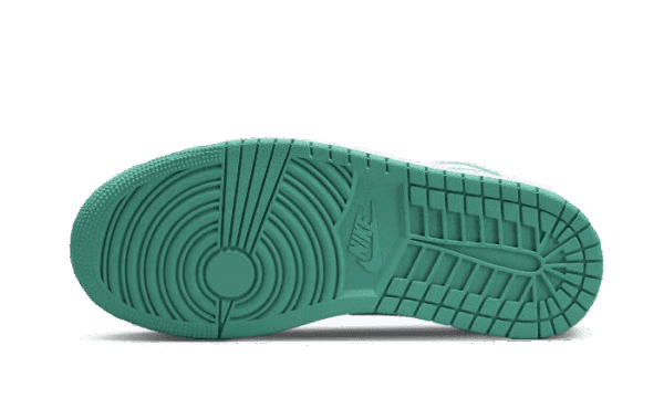 Air Jordan 1 Low New Emerald – Image 3