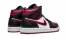 Air Jordan 1 Mid Bred Toe