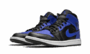 Air Jordan 1 Mid Hyper Royal in pelle bottalata
