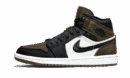 Air Jordan 1 Mid SE Oliva claro