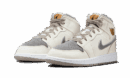 Air Jordan 1 Mid Velvet Toe