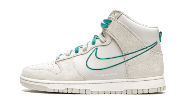 Dunk High First Use Light Bone Green Noise