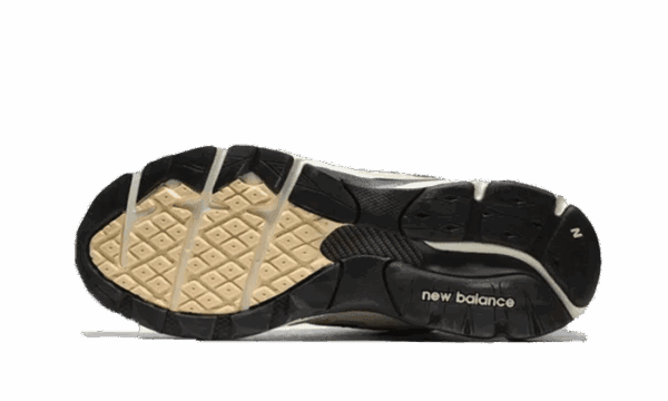 990 V3 Made In USA Teddy Santis Moonbeam - Image 3