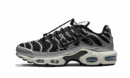 Air Max Plus Lace Toggle Black Grey