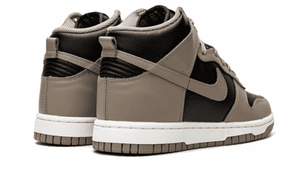 Dunk High Moon Fossil - Image 3