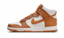 Dunk High Satin Curry