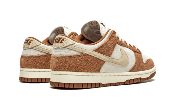 Dunk Low Medium Curry - Image 3