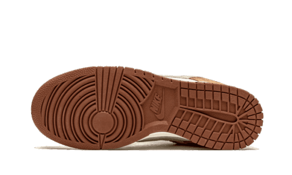 Dunk Low Medium Curry - Image 4