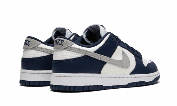 Dunk Low Summit White Midnight Navy – Image 2