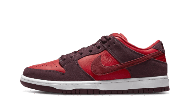 SB Dunk Low Cherry