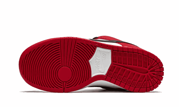SB Dunk Low Pro Chicago - Image 4
