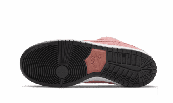SB Dunk Low Pink Pig - Image 3