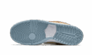 SB Dunk Low Street Hawker (2021)