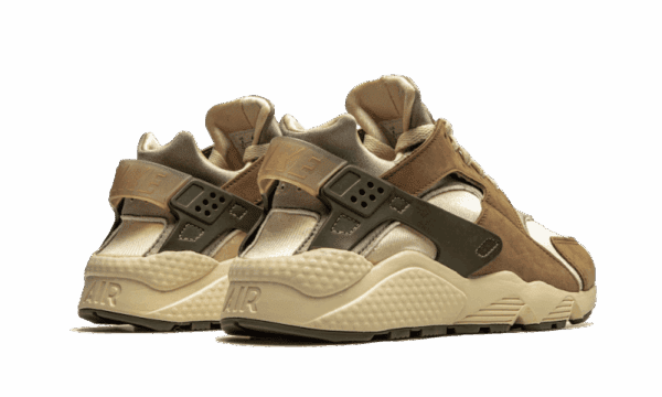 Stussy Air Huarache Desert Oak – Image 3