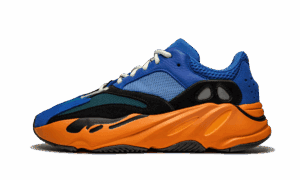 Yeezy 700 Hellblau