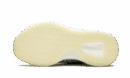 Yeezy QNTM (Modelo de estilo de vida)